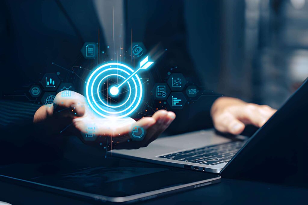 Modelo virtual de flecha en el blanco con íconos empresariales alrededor
